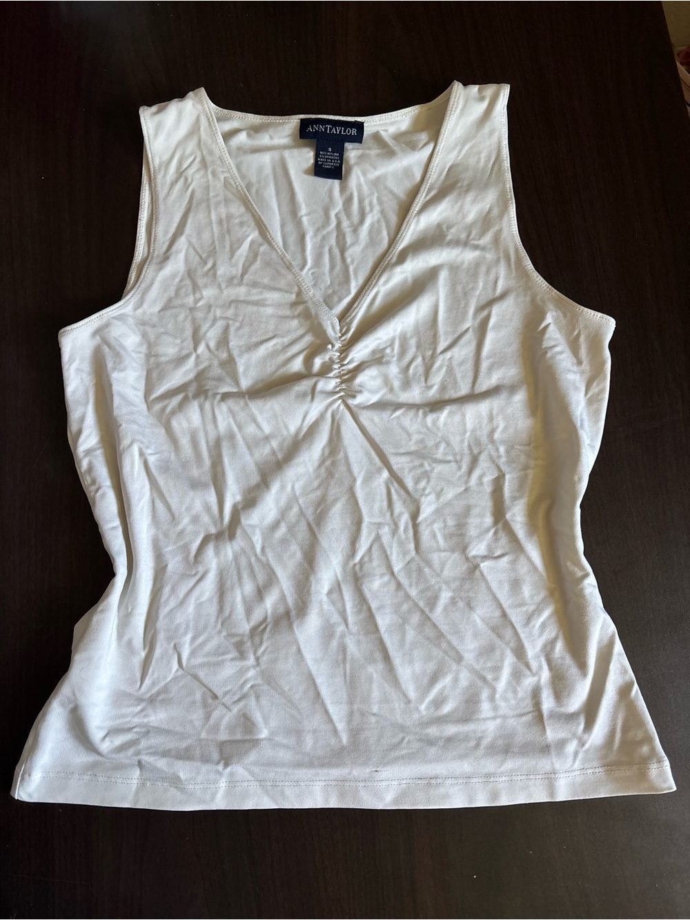 Ann Taylor Cream V-Neck Sleeveless Ruched Tank